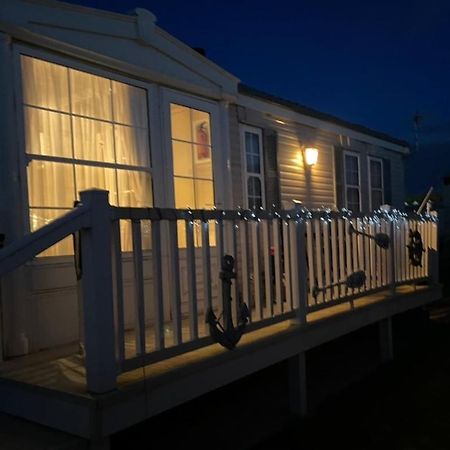 Beachfront Luxury Holiday Home Skegness Exterior photo